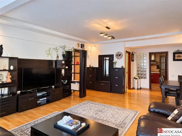 Apartament 3 camere București - poza 2