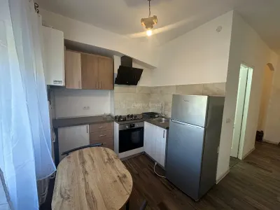 Apartament 2 camere Reșița - poza 6