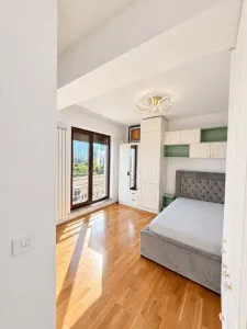 Apartament  de vanzare Aviatiei - Bucuresti