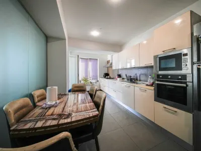 Apartament 3 camere București - poza 2