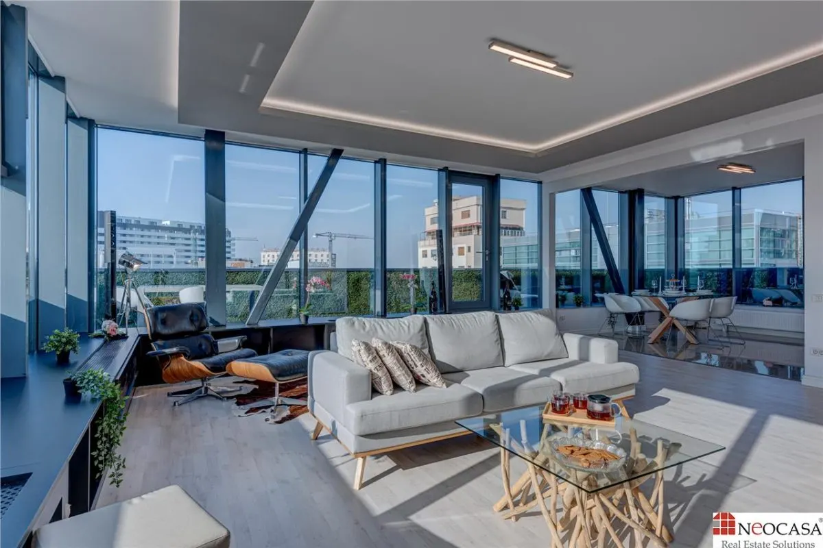 Apartament 3 camere București - poza 1