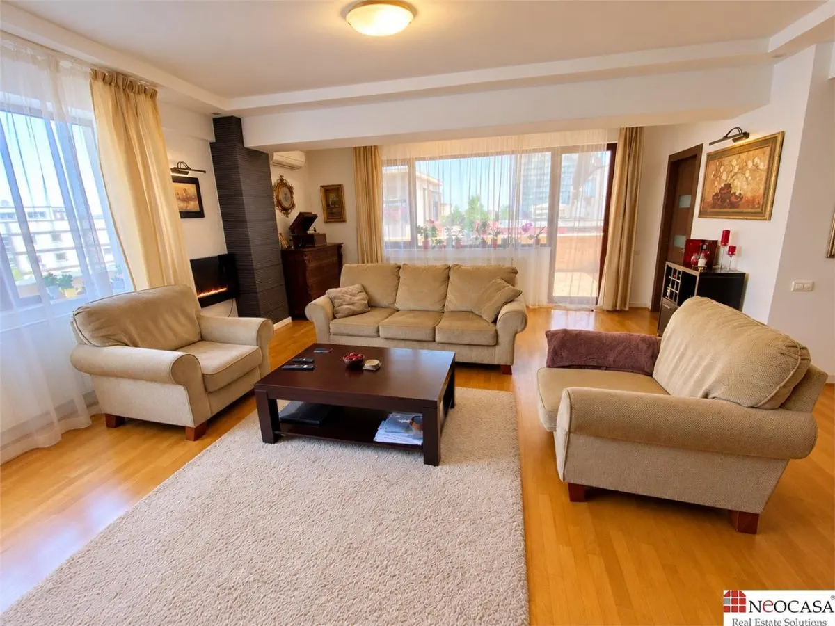 Apartament 4 camere București - poza 1