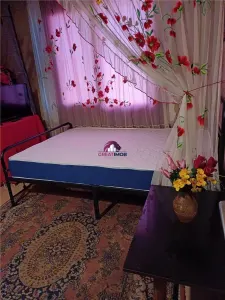 Inchiriere 1 camera dintr-un apartament cu 3 camere. - Bucuresti