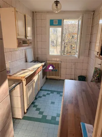 Apartament 3 camere București - poza 1