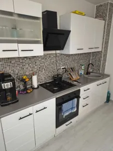 Vand apartament cu 2 camere decomandat! - Iernut