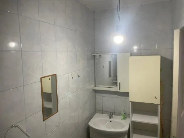 Casă 2 camere Bacău - poza 20