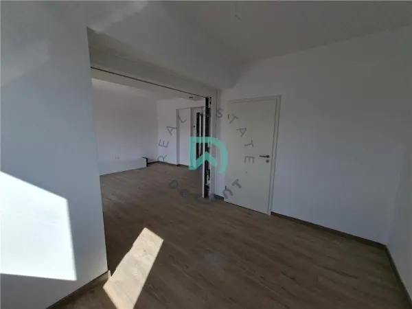 Apartament 3 camere Brașov - poza 12