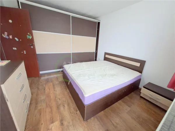 Apartament 3 camere Bacău - poza 2
