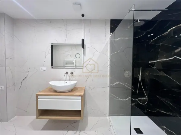 Apartament 4 camere Baia Mare - poza 1