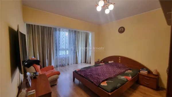 Apartament 4 camere Galați - poza 1