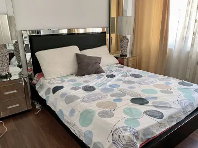 Apartament 2 camere, Aviatiei, centrala  proprie, etaj 1, metrou 5 min - Bucuresti
