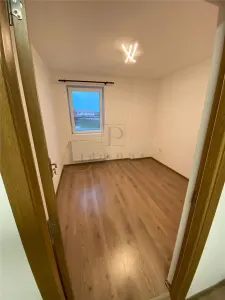 Ciarda- 2 camere- et 1- living spatios, loc de parcare- Bloc Nou - Timisoara