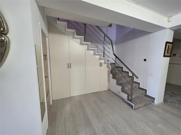 Casă 4 camere 1 Decembrie - poza 21