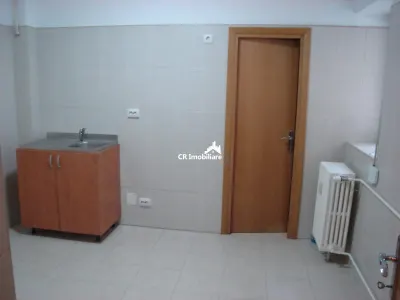 Apartament 4 camere București - poza 3