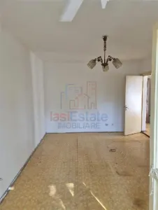 Apartament cu 2 camere decomandat in zona Nicolina - Iasi