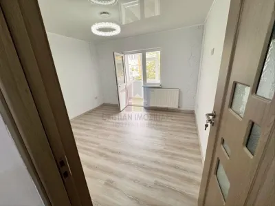Apartament 3 camere Brăila - poza 4