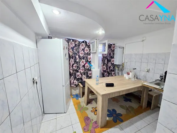 Apartament 3 camere Bacău - poza 5