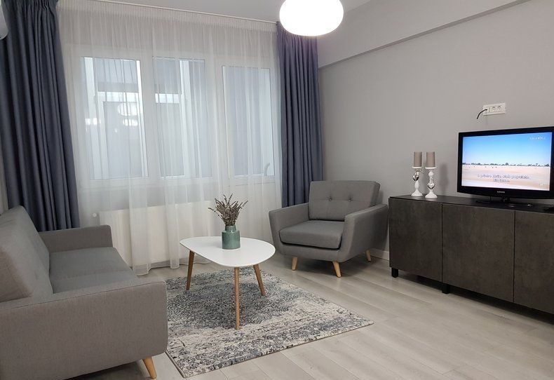 Închiriere 2 Camere Ultracentral, Vedere Dambovita, Renovat - Bucuresti