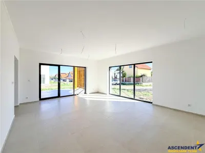 Casă 4 camere Sfântu Gheorghe - poza 3