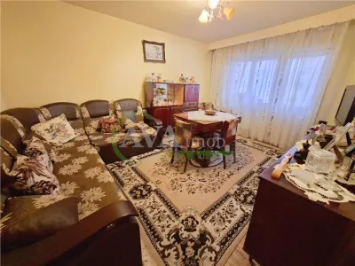 Apartament 4 camere Bacău - poza 12