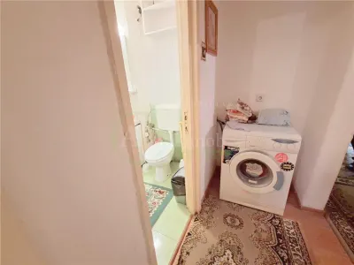 Apartament 4 camere Bacău - poza 16