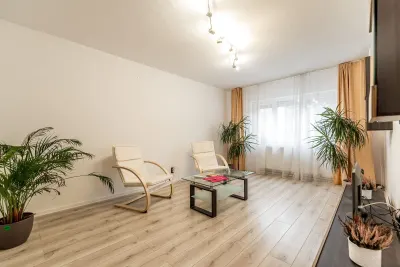 Apartament 2 camere decomandat - Etaj 2 - zona UTA - COMISION 0 - Arad