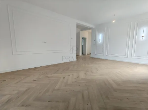 Casă 5 camere Moșnița Nouă - poza 3
