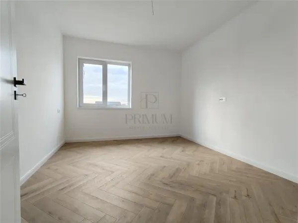Casă 5 camere Moșnița Nouă - poza 9