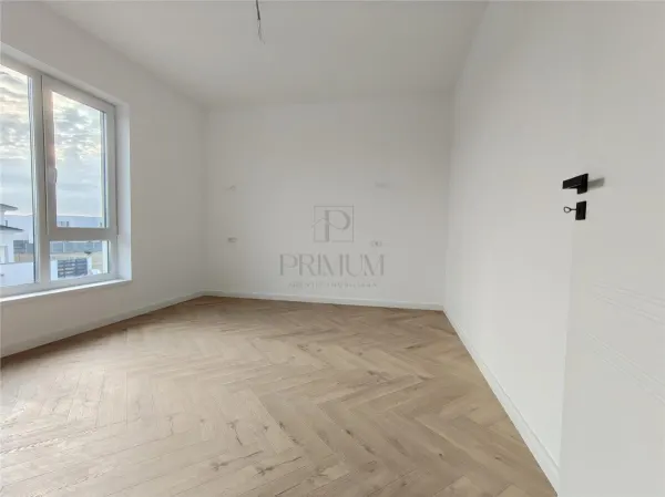 Casă 5 camere Moșnița Nouă - poza 10