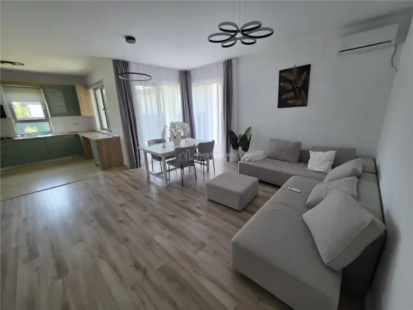 Casă 4 camere Tamasi - poza 3