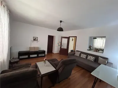 Casa Individuala 6 Camere Cu 2 Intrari Separate Loc Dinias 16 km De Timisoara - Dinias