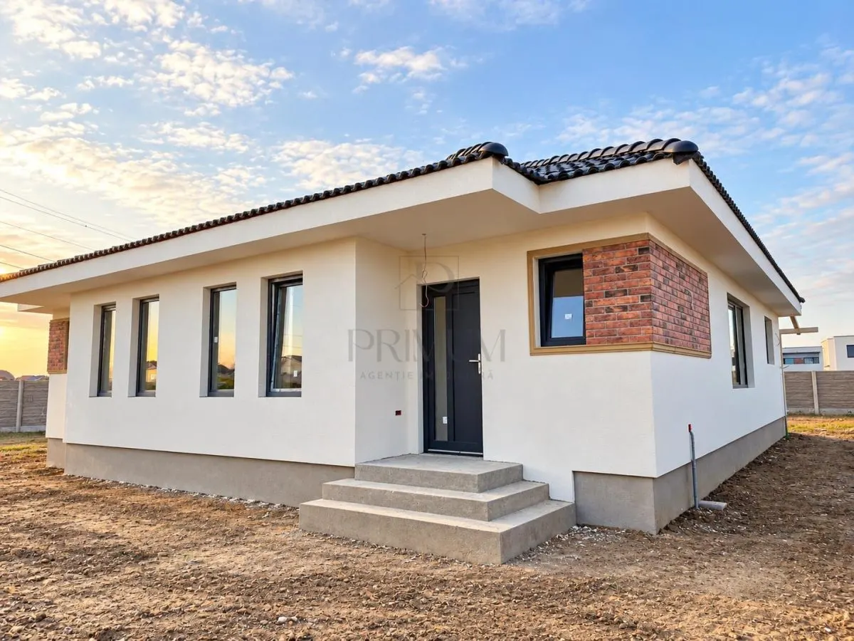 Casă 3 camere Moșnița Nouă - poza 1