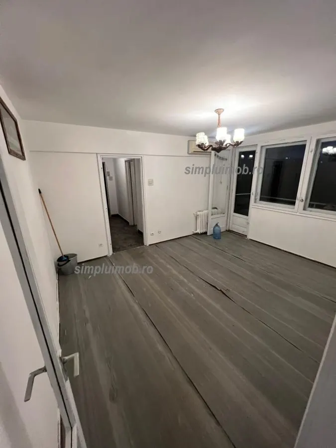 Apartament 3 camere București - poza 1