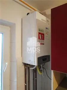 3 camere centrala 2 balcoane decomandat - Timisoara