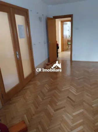 Apartament 4 camere București - poza 2