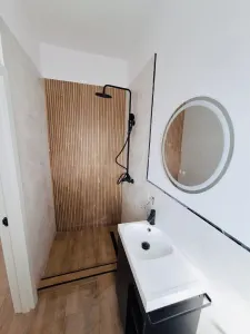 Casă 4 camere Moșnița Veche - poza 7