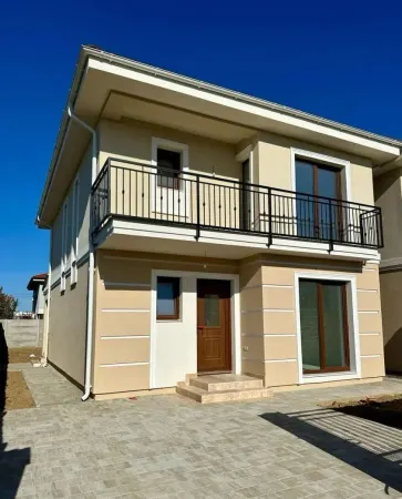 Casă 5 camere Chișoda - poza 1
