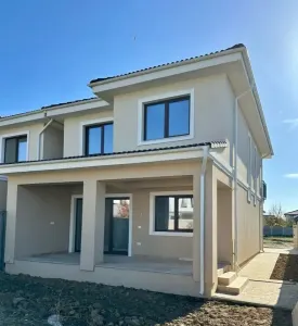 Casă 5 camere Chișoda - poza 5