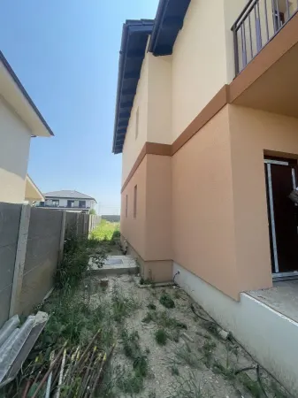 Casă 4 camere Moșnița Nouă - poza 2