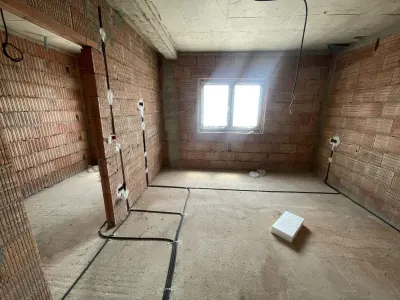 Casă 4 camere Moșnița Nouă - poza 12