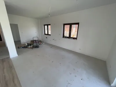 Casă 4 camere Moșnița Nouă - poza 8