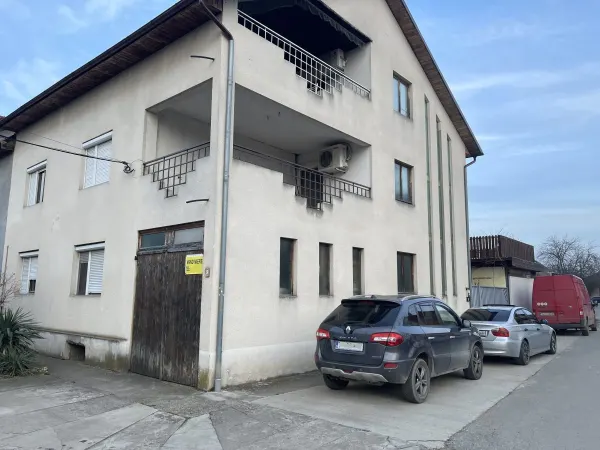 Casă 10 camere Timișoara - poza 1
