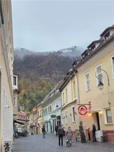 Vila 5 camere P+2+terasa - Str. Republicii - Brasov - Brasov