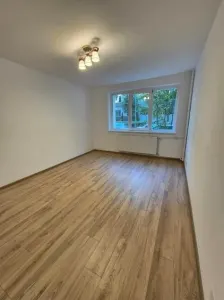 Apartament Luminos 2 camere la 2 min de Universitatea Spiru Haret / Metrou - Bucuresti
