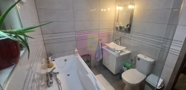 Casă 4 camere Sabareni - poza 12