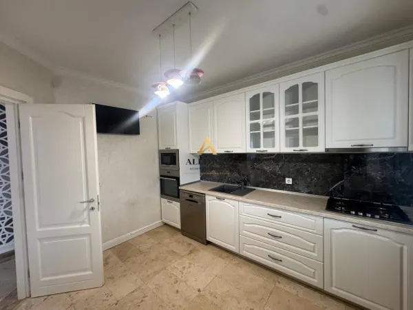 Casă 5 camere Ploiestiori - poza 11