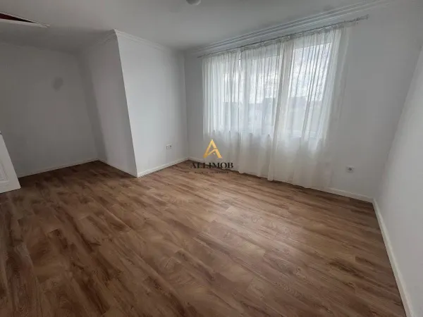 Casă 5 camere Ploiestiori - poza 14