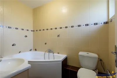 Casă 10 camere Săcele - poza 24