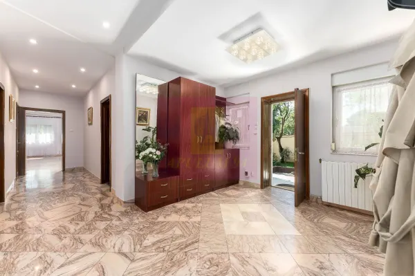 Casă 8 camere București - poza 14
