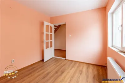 Casă 5 camere Târgu Secuiesc - poza 18